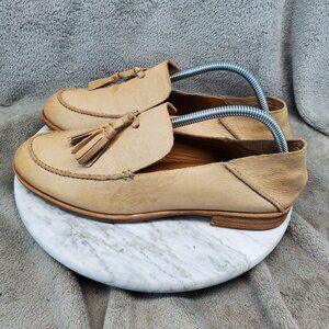 Kork-Ease Shoes Womens Size 9.5 Tinga Tan Leather Tassel Loafers